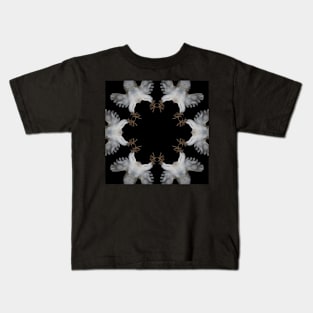 Flower claws Kids T-Shirt